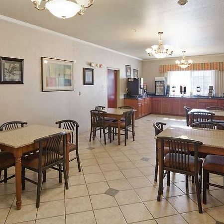 Surestay Plus By Best Western Quanah Exterior photo