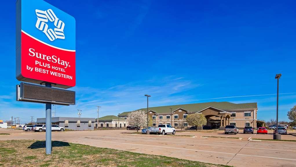 Surestay Plus By Best Western Quanah Exterior photo